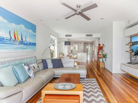 Panoramic River & Ocean Views Noosaville - Hotel Accommodation 5