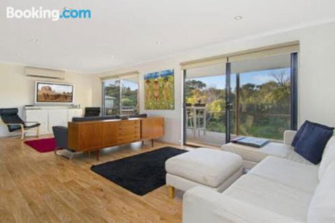 A One One Two At Island Beach - Hotel Accommodation 3