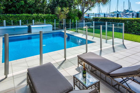 Pavillions 2 Luxury 4 Bedroom 3 Bathroom With In-ground Pool And Golf Buggy - Hotel Accommodation 3