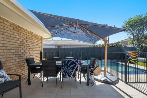 Lazy Days In Lennox - Hotel Accommodation 2