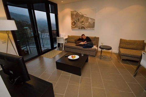 St Falls West 101 - Hotel Accommodation 2