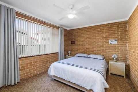 6 Of 12 To 14 Crisallen Street Port Macquarie - Hotel Accommodation 4