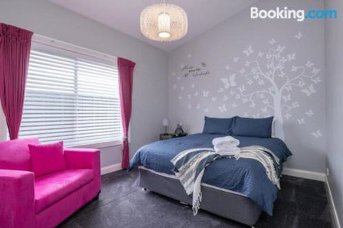 Wentworth Estate 5 Bedroom Luxury Home Sleeps 12 - Hotel Accommodation 6