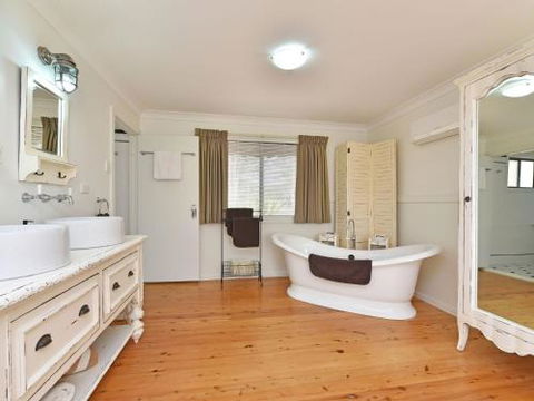 Olive Grove Villa 3 Suite With Large Bath - Hotel Accommodation 6