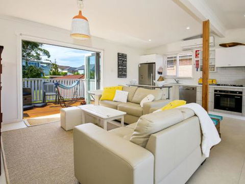 Arklow I Pet Friendly With Ocean Views - Hotel Accommodation 6