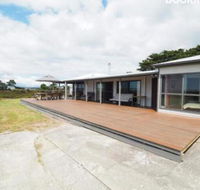 Serenity by The Seashore Port Welshpool - Hotel Accommodation