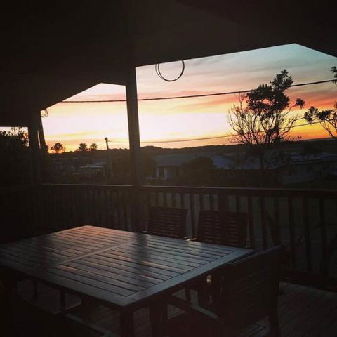 Sunset Deck Beach House Sandy Point - Hotel Accommodation 0