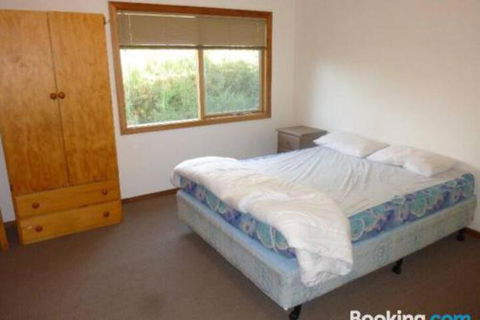 11 The Boulevarde Sandy Point - Hotel Accommodation 3