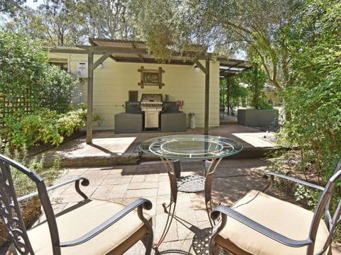Olive Grove Studio 1 - Hotel Accommodation 2