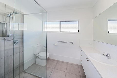 11 Ann Street Coolum Beach - Hotel Accommodation 2