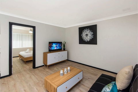 Peaceful South Perth Home Near Perth Center - Hotel Accommodation 6