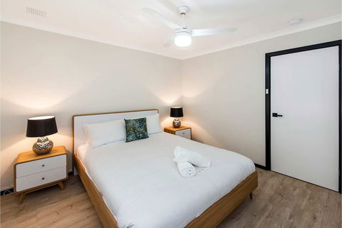 Peaceful South Perth Home Near Perth Center - Hotel Accommodation 1