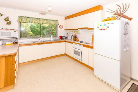Sixteen Ash Ave Sandy Point - Hotel Accommodation 3