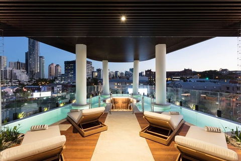 FV Iconic Designer APT, Parking, Near CBD Qfv147-14 - Hotel Accommodation 3