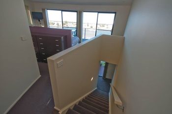Holiday Makers - Hotel Accommodation 5