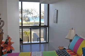 Huntington Apt 3 - Hotel Accommodation 4