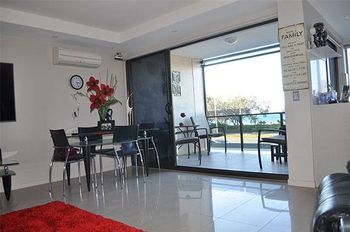 Huntington Apt 3 - Hotel Accommodation 5