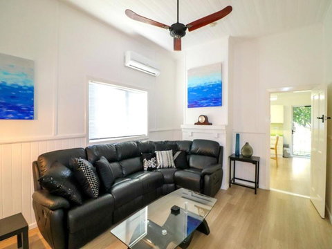 Waterside Retreat - Hotel Accommodation 6