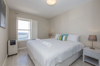 Cottesloe Azura Apartment - Hotel Accommodation 2