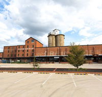 Trendy self contained city apartment - Hotel Accommodation