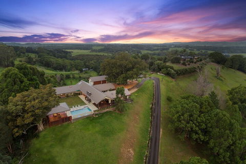 A PERFECT STAY - Serene Myocum - Hotel Accommodation 1