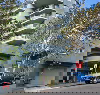 Bridge and Sails - Hotel Accommodation