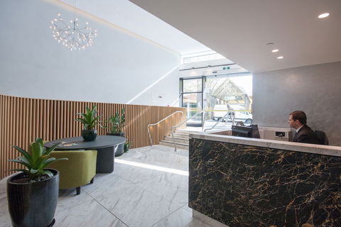 Modern 2 Bedroom Potts Point Apartment - Hotel Accommodation 0