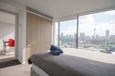 Modern 2 Bedroom Potts Point Apartment - Hotel Accommodation 6