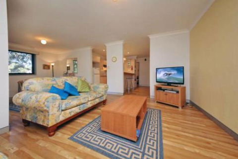 2 Bedroom Apartment Carindale - Hotel Accommodation 5