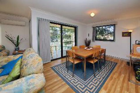 2 Bedroom Apartment Carindale - Hotel Accommodation 0