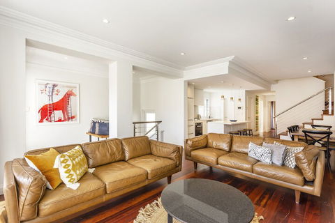 Cottesloe Aqua Retreat - Executive Escapes - Hotel Accommodation 1