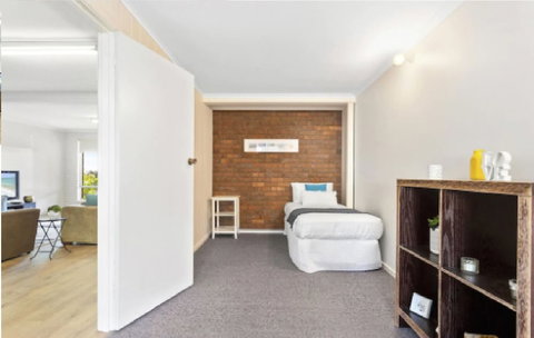 Seaside Serenity 2 - Hotel Accommodation 5