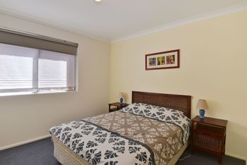 Tumbi Umbi NSW Hotel Accommodation