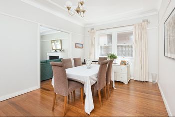 SYDNEY FAMILY HOME WITH POOL H344 - Hotel Accommodation 2
