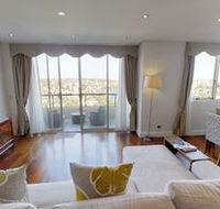 MyHoYoHo Opera House View Apartment - Hotel Accommodation