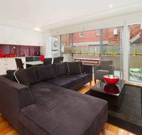 Mitford St. Elwood Lifestyle - Hotel Accommodation