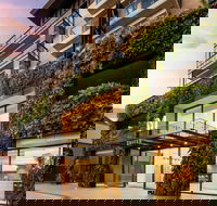 Majestic M Suites - Hotel Accommodation