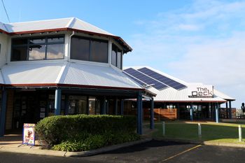 Waters Edge - Hotel Accommodation 5