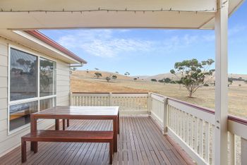 Serenity By The Sea - Hotel Accommodation 4