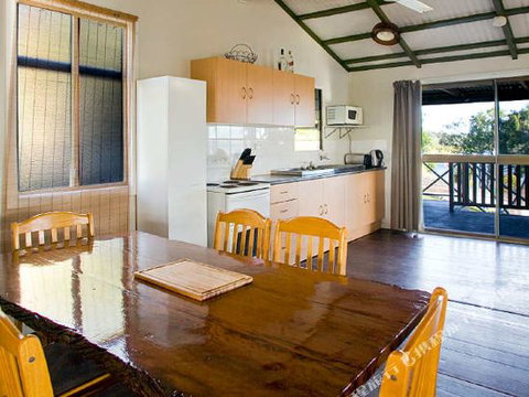 1770 Beach Accommodation Elliot Lodge - Hotel Accommodation 3