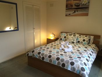Australian Home Away Doncaster Elgar 2 - Hotel Accommodation 3