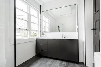 Stunning City Apartment H350 - Hotel Accommodation 2