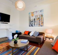 Cottesloe Sunnyside Cottage - Hotel Accommodation