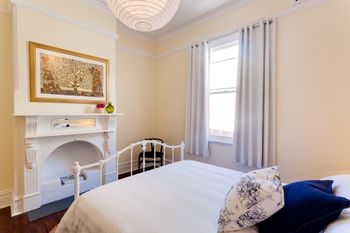 Cottesloe Sunnyside Cottage - Hotel Accommodation 2