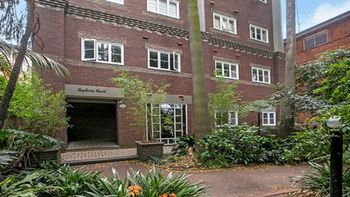 The Apartment Service LB002 - Hotel Accommodation 0