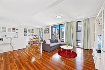 Deluxe Sydney Central Penthouse With Pool & Gym - Hotel Accommodation 0