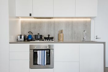 Avant Tower Apartment - Hotel Accommodation 2