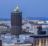 Holiday Inn Townsville - Hotel Accommodation