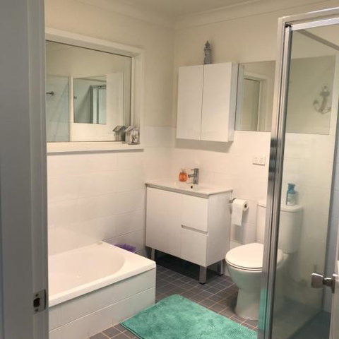 WAVES At MOLLYMOOK - Hotel Accommodation 3