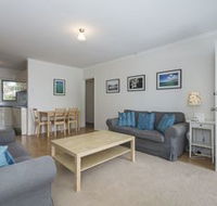 Claremont Apartment Number 6 - Hotel Accommodation